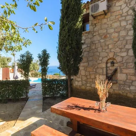 Villa Yannis *