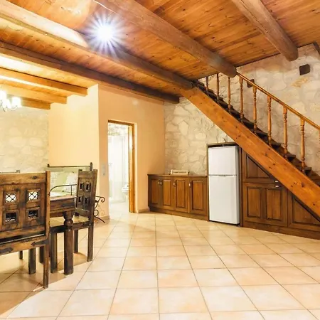 Villa Yannis